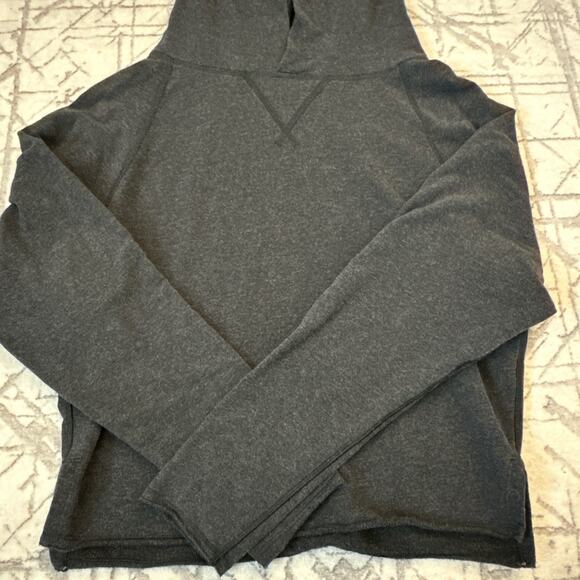 Lululemon Athletica Please Me Pullover in Heathered Black Size 4 W3656S - Picture 3 of 6